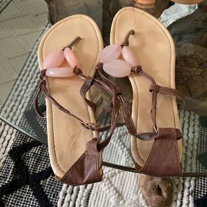 ☮️ English Rose Sandals